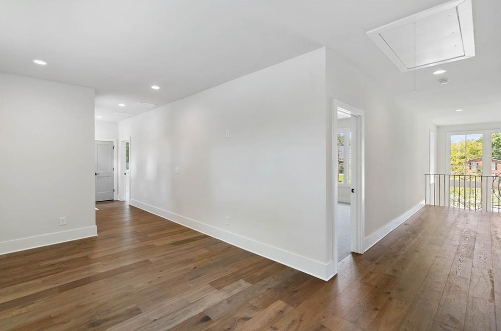 135 Mayfield Cir, Alpharetta GA  30009-1533 exterior