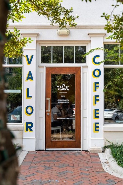 135 Mayfield Cir, Alpharetta GA  30009-1533 exterior