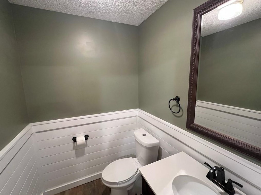 1632 Tipperary Cir, Monroe GA  30656-4503 exterior