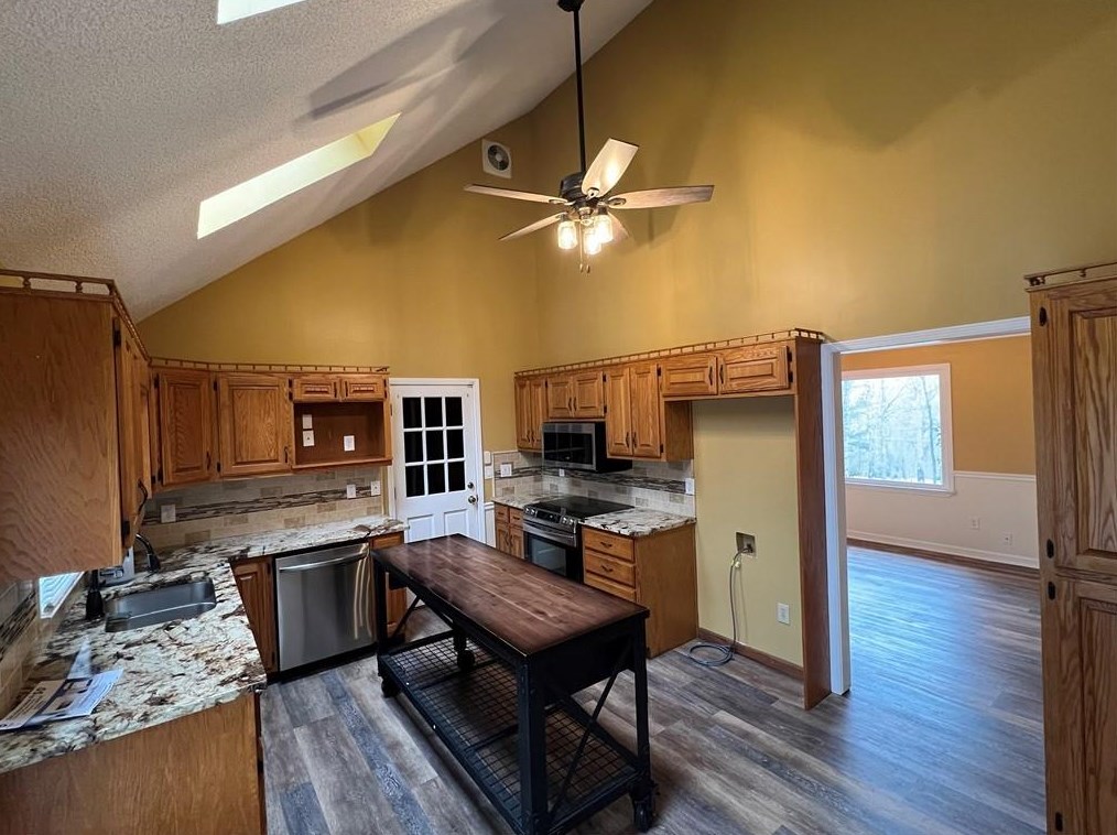1632 Tipperary Cir, Monroe GA  30656-4503 exterior