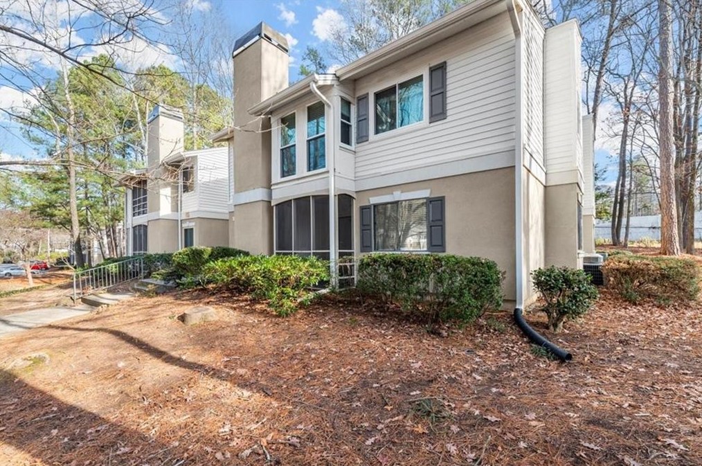 4002 Wingate Way, Atlanta GA  30350-4970 exterior