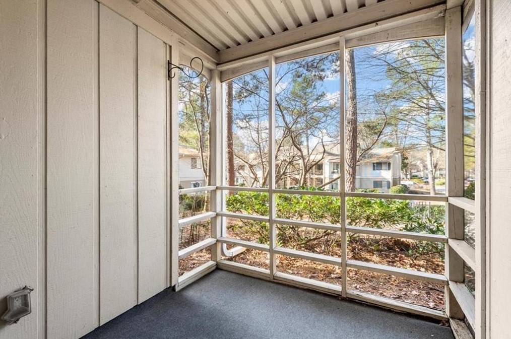 4002 Wingate Way, Atlanta GA  30350-4970 exterior