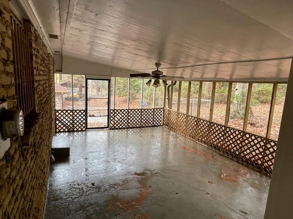 3136 Pheasant Dr, Decatur GA  30034-4408 exterior