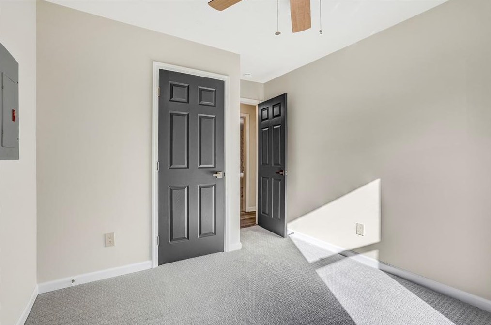 3242 Kingswood Gln, Decatur GA  30034-6709 exterior