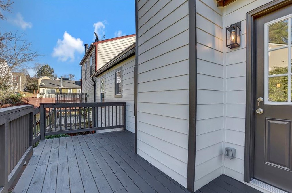 3242 Kingswood Gln, Decatur GA  30034-6709 exterior