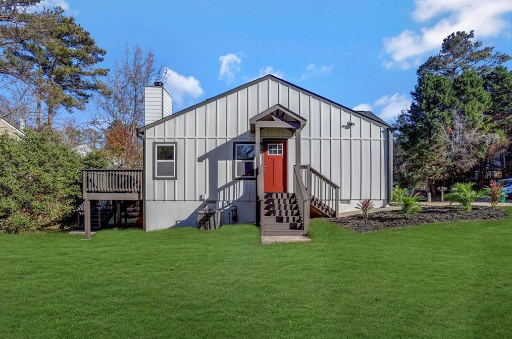 3242 Kingswood Gln, Decatur GA  30034-6709 exterior