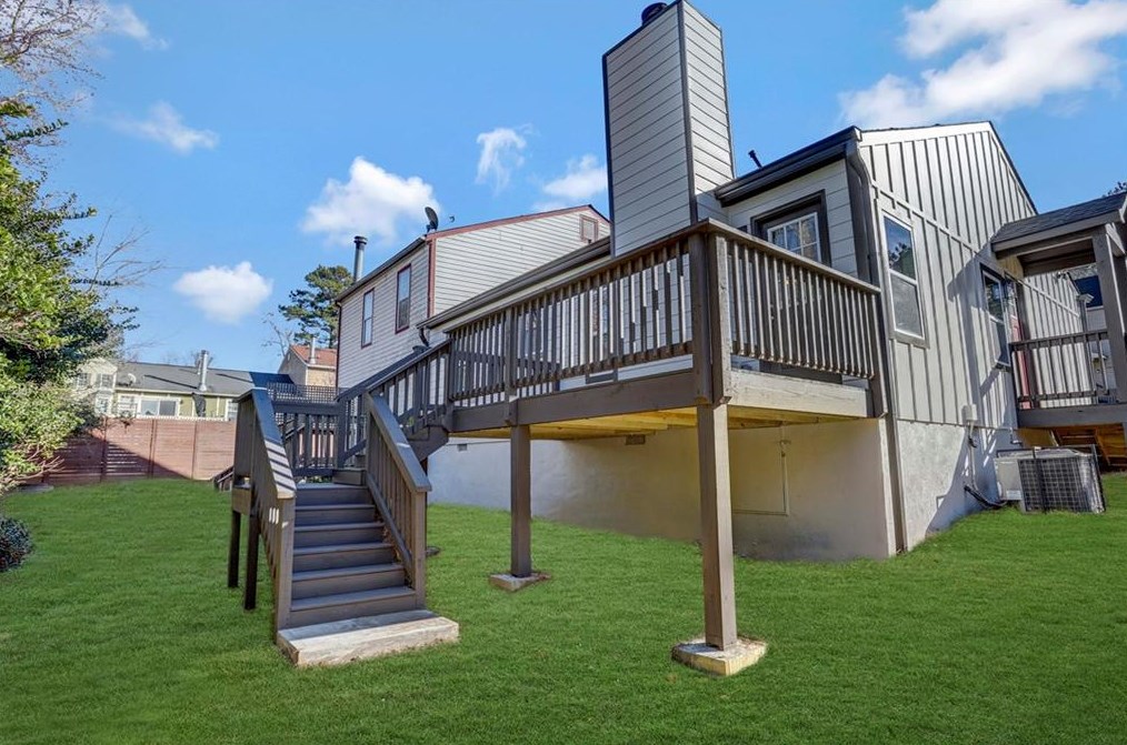 3242 Kingswood Gln, Decatur GA  30034-6709 exterior