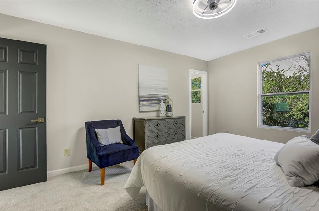 3242 Kingswood Gln, Decatur GA  30034-6709 exterior