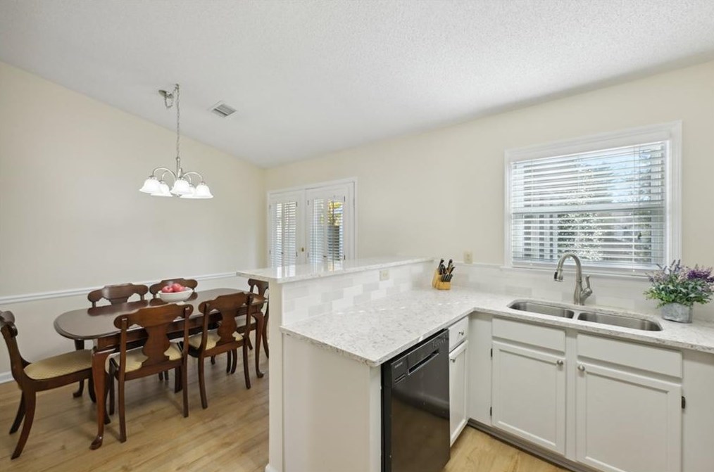 876 Wheatfields Ct, Decatur GA  30030-5306 exterior