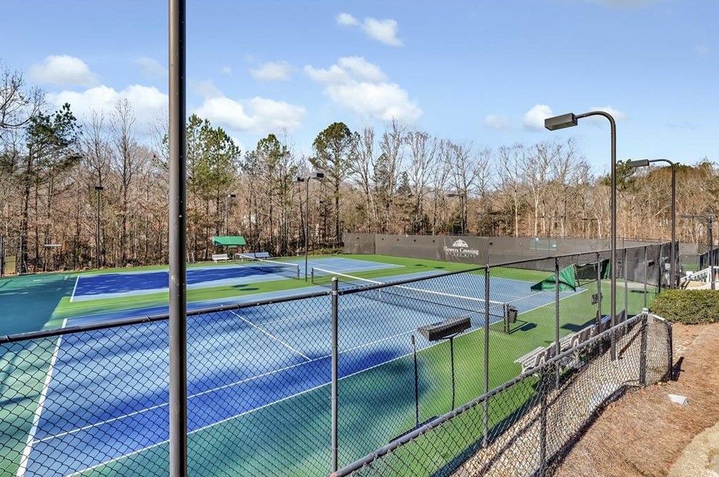 1342 Napier Close, Lawrenceville GA  30044-6088 exterior