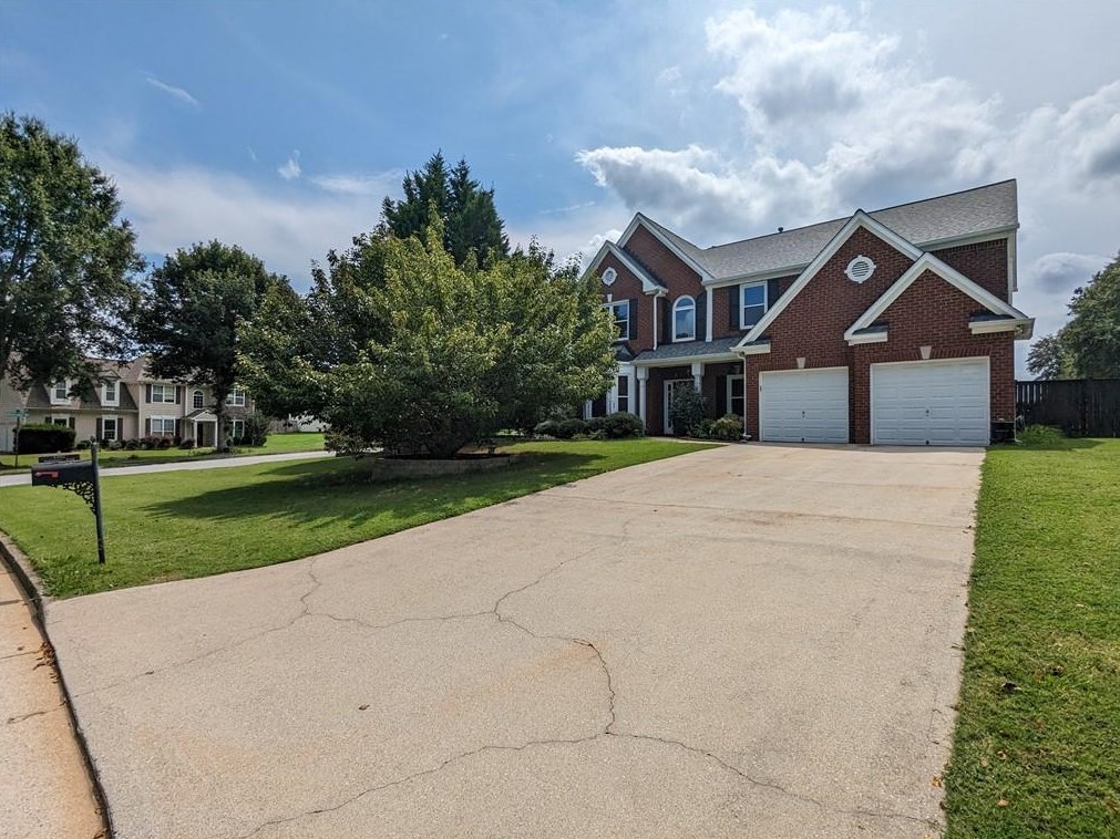 5052 Huntcrest Dr, Mableton GA  30126-2065 exterior