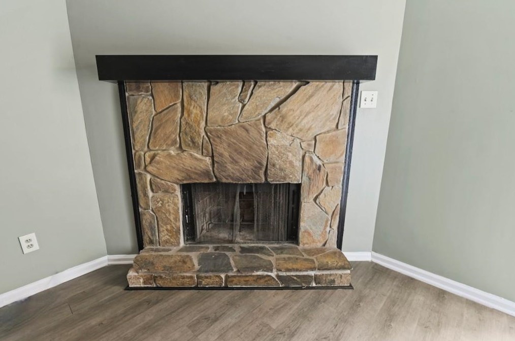 739 Oak Dr, Atlanta GA  30354-1062 exterior