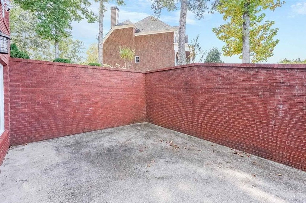 245 Bentwater Dr, Acworth GA  30101-8565 exterior