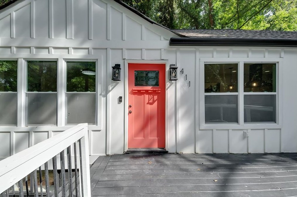 411 Pomona Cir, Atlanta GA  30315-7229 exterior
