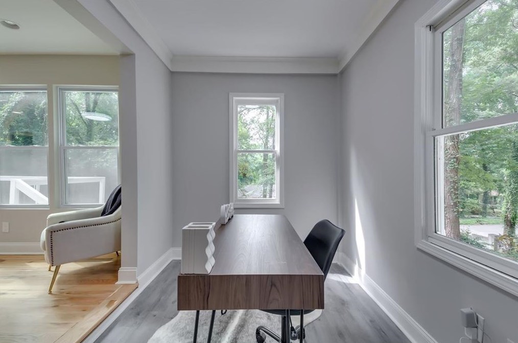 411 Pomona Cir, Atlanta GA  30315-7229 exterior