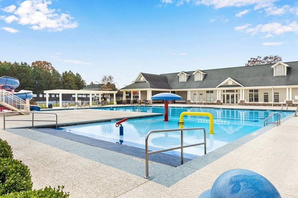 2185 Saddle Creek Dr, Jefferson GA  30549-7908 exterior
