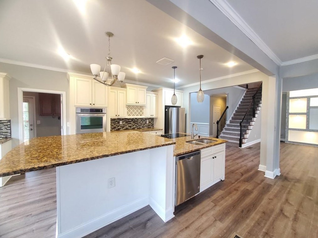 2527 Hope Dr, Conyers GA  30094-3382 exterior