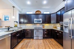 102 Lenore Pl - Photo 9