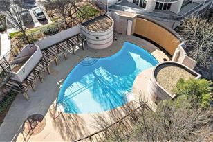 750 Park Ave NE, Atlanta, GA 30326 - Photo 25