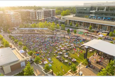 318 Sandy Springs Circle #240, Atlanta, GA 30328 - Photo 11