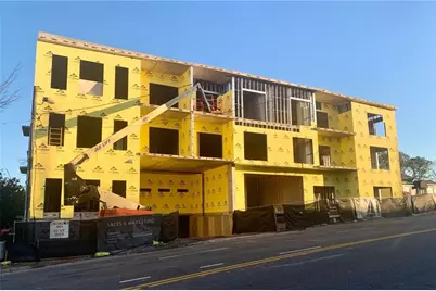 318 Sandy Springs Circle #240, Atlanta, GA 30328 - Photo 7