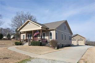 1731 Atkinson Bridge Rd, Carnesville, GA 30521