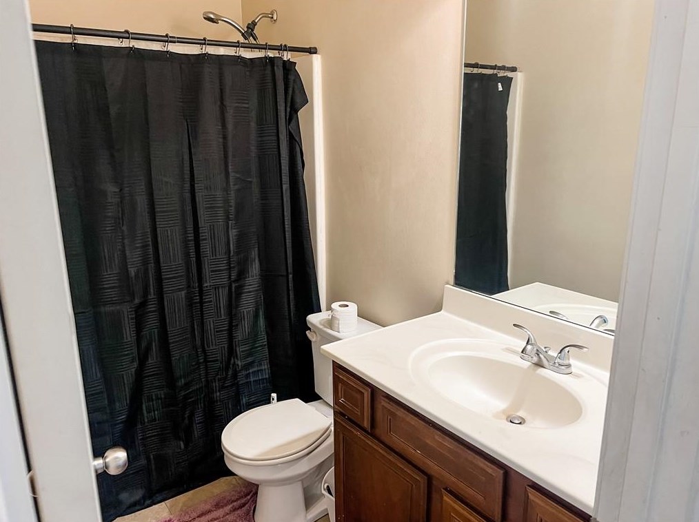 4205 Pearhaven Ln, Gainesville GA 30504-8306 exterior