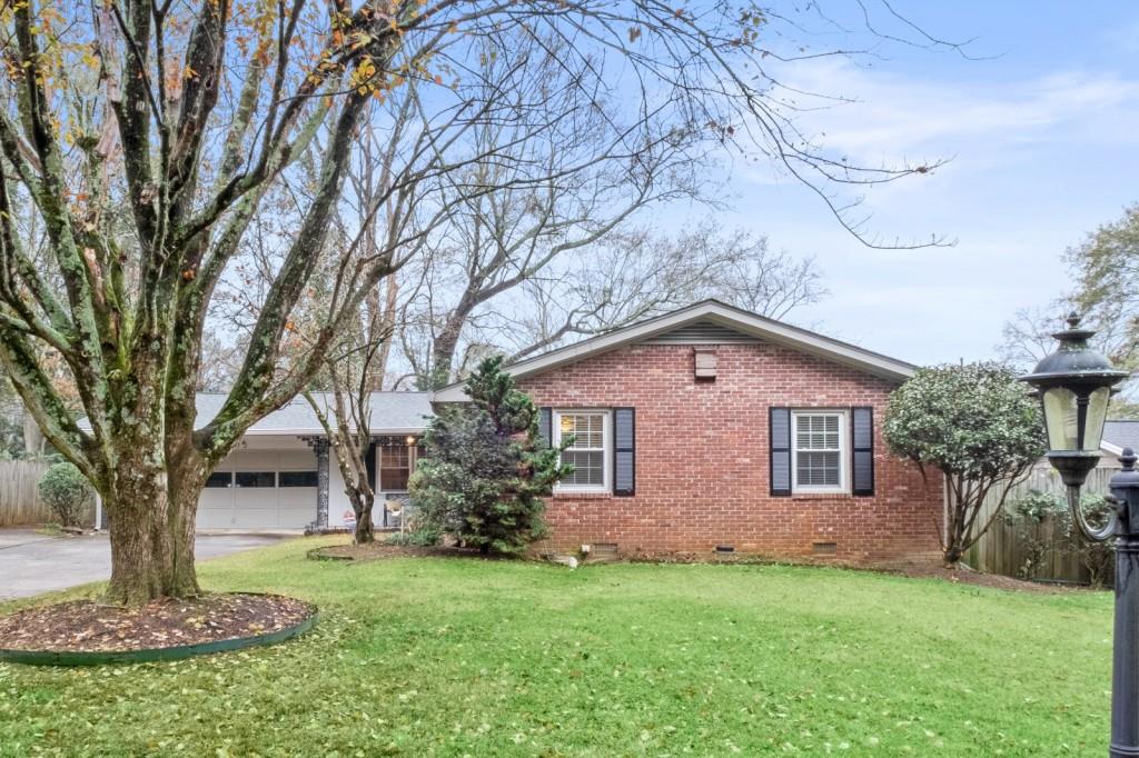 4172 N Shallowford Rd, Chamblee, GA 30341 MLS 7334679 Coldwell Banker