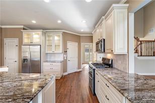 5942 Wellington Ave - Photo 11