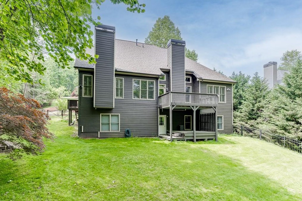 5942 Wellington Ave, Gainesville GA 30506-3444 exterior