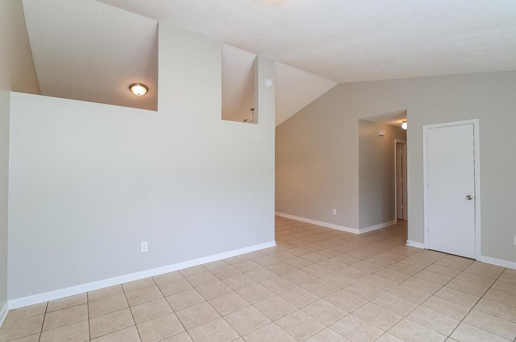 2467 Deep Shoals Cir, Decatur GA  30034-1238 exterior