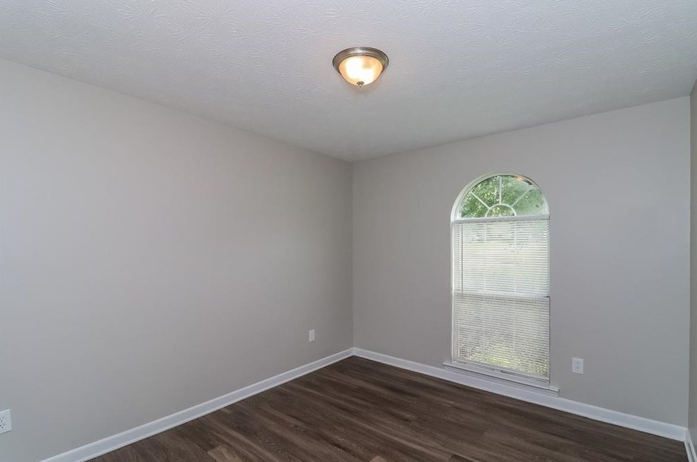 2467 Deep Shoals Cir, Decatur GA  30034-1238 exterior