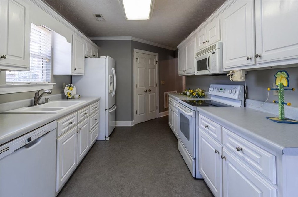 7 Pointe Dr, Rome GA  30161-7585 exterior