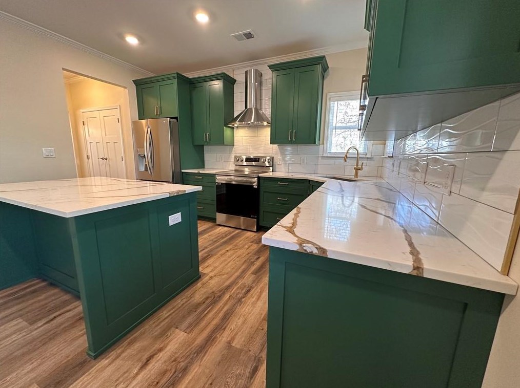 3647 Mitchell Lk Dr, Gainesville GA 30506-1211 exterior