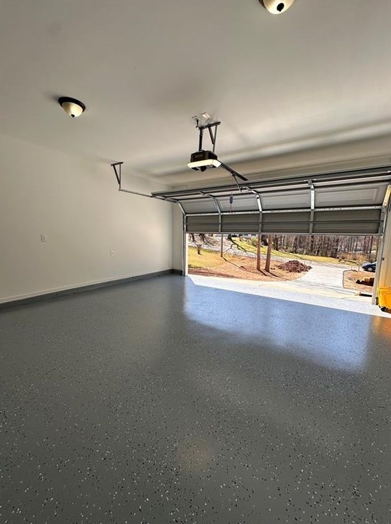 3647 Mitchell Lk Dr, Gainesville GA 30506-1211 exterior