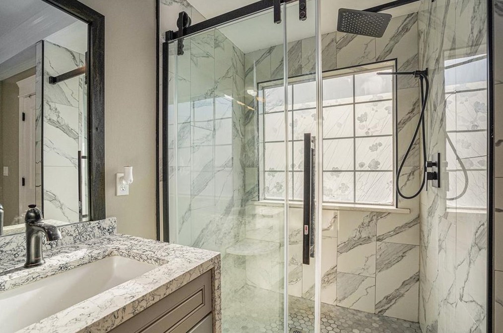 240 Morton Creek Cir, Alpharetta GA  30022-8100 exterior