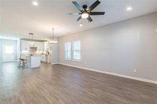 1945 Compton Dr SE - Photo 9