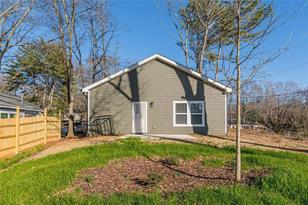 1945 Compton Dr SE - Photo 43