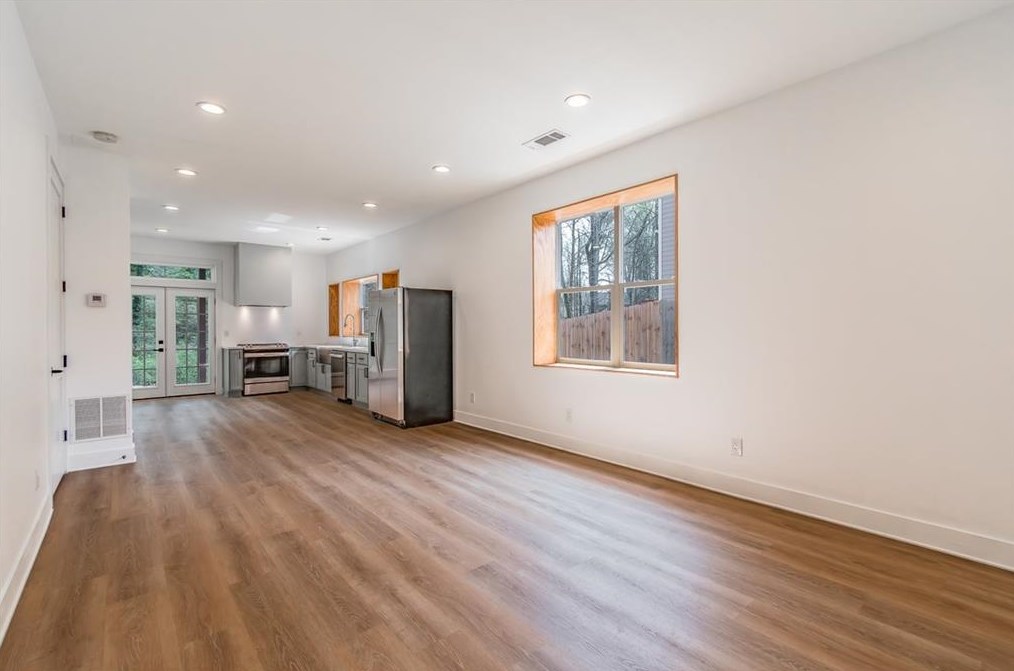 2556 Kickerillo Way, Atlanta GA  30316-3232 exterior