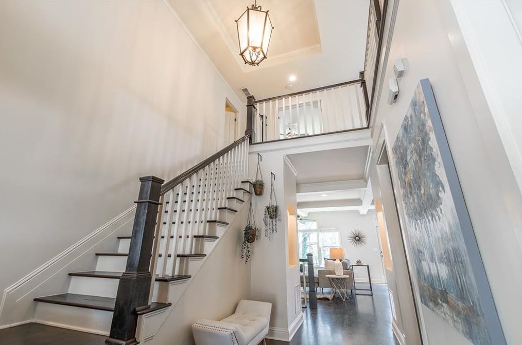 2556 Kickerillo Way, Atlanta GA  30316-3232 exterior