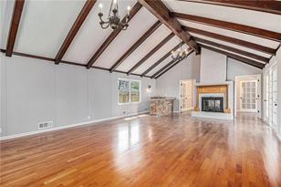 3371 Luxembourg Cir - Photo 19