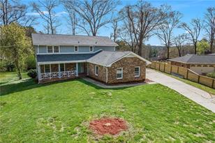 3371 Luxembourg Cir - Photo 5