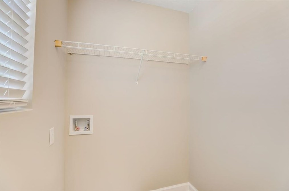 1054 Autumn Crest Ct, Stone Mountain GA  30083-5155 exterior