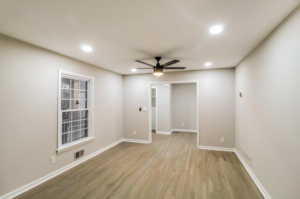 6806 Womack Ct, Atlanta GA  30360-1533 exterior