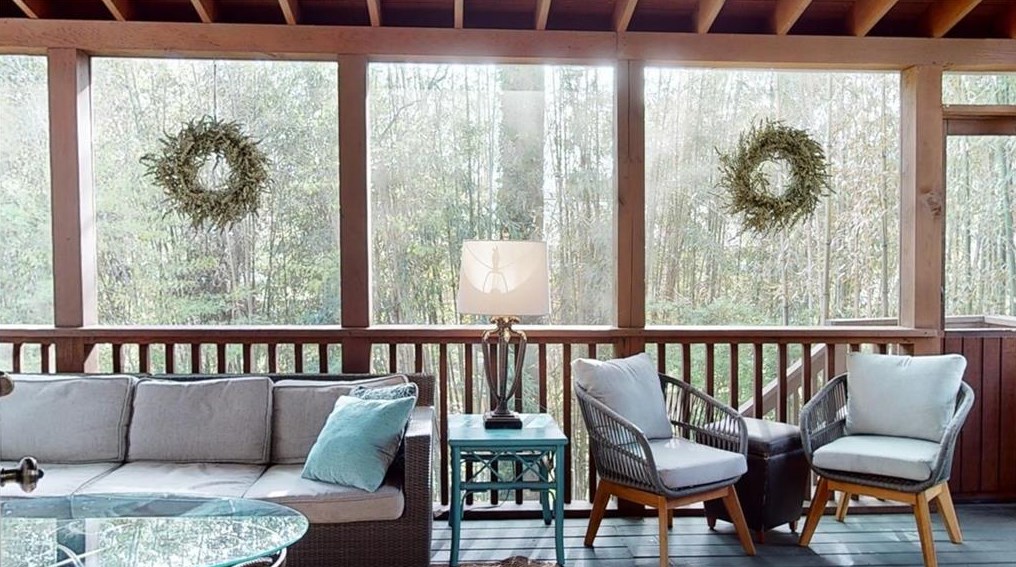 1557 Reserve Cir, Decatur GA  30033-1538 exterior