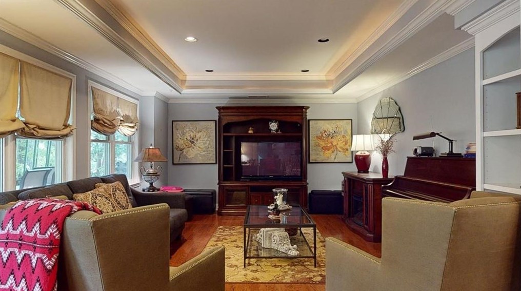 1557 Reserve Cir, Decatur GA  30033-1538 exterior