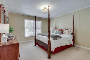 681 Hilton Ave - Photo 21