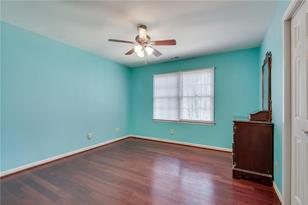 681 Hilton Ave - Photo 33