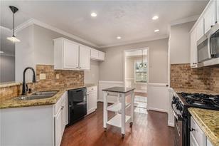 5452 Mayfair Crossing Dr - Photo 11