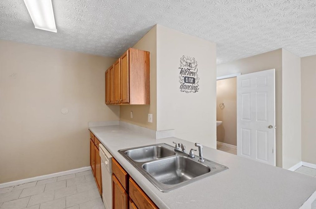 3818 Waldrop Ln, Decatur GA  30034-6789 exterior